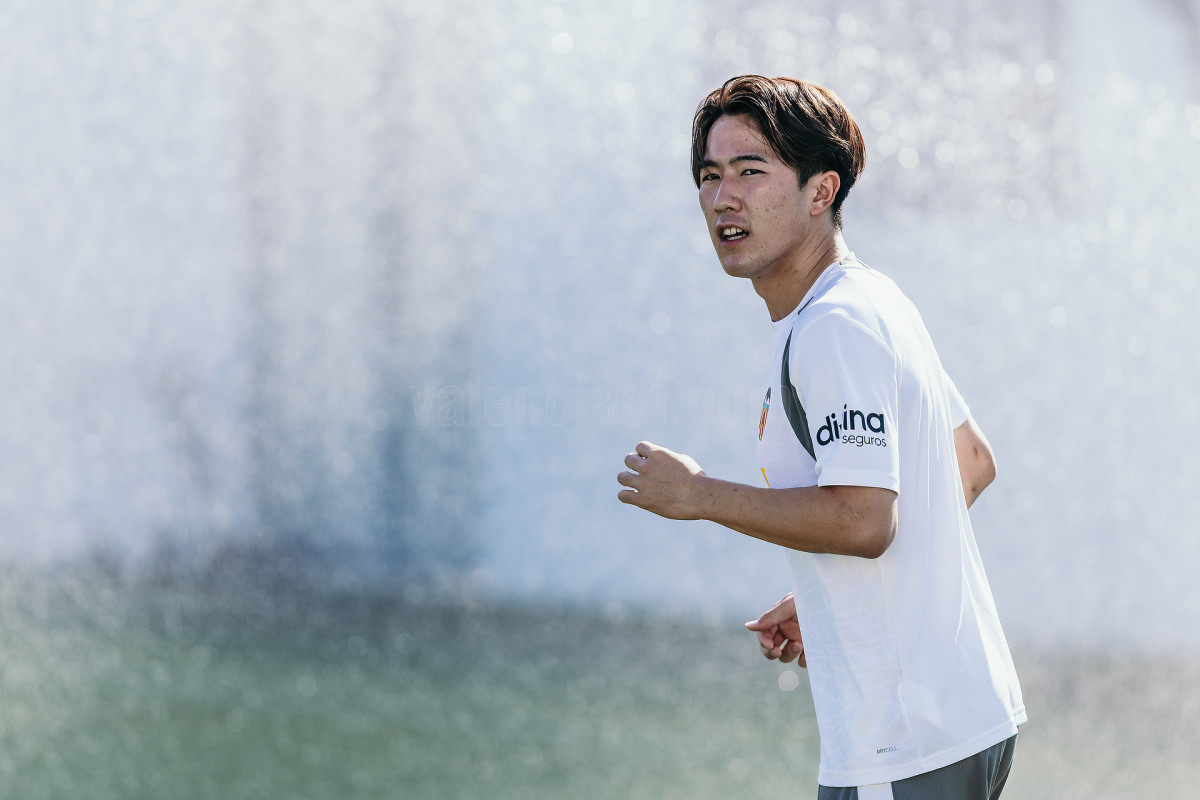 Primer entrenamiento pretemporada Ryunosuke Sato